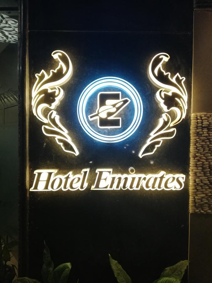 Hotel Emirates Kalkutta Kültér fotó